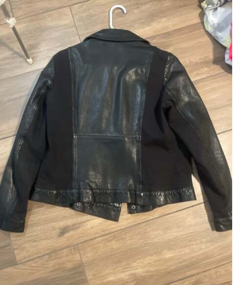 French Connection - Picture 3 of 3